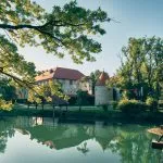 Château d'Otocec près de la rivière Krka - Slovénie